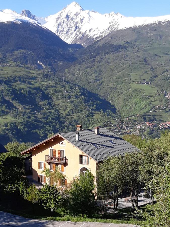 Gite-Auberge De Montvilliers Ем Екстериор снимка