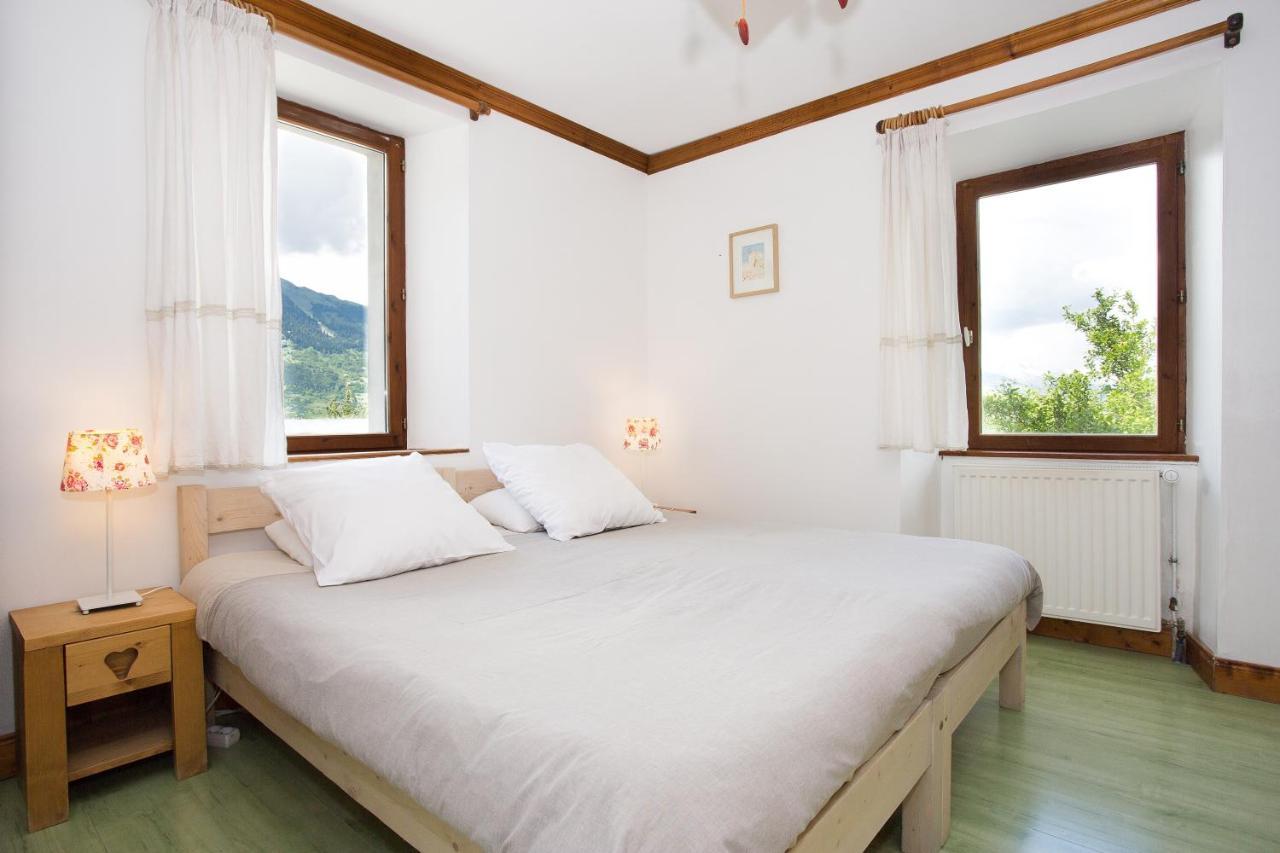 Gite-Auberge De Montvilliers Ем Екстериор снимка