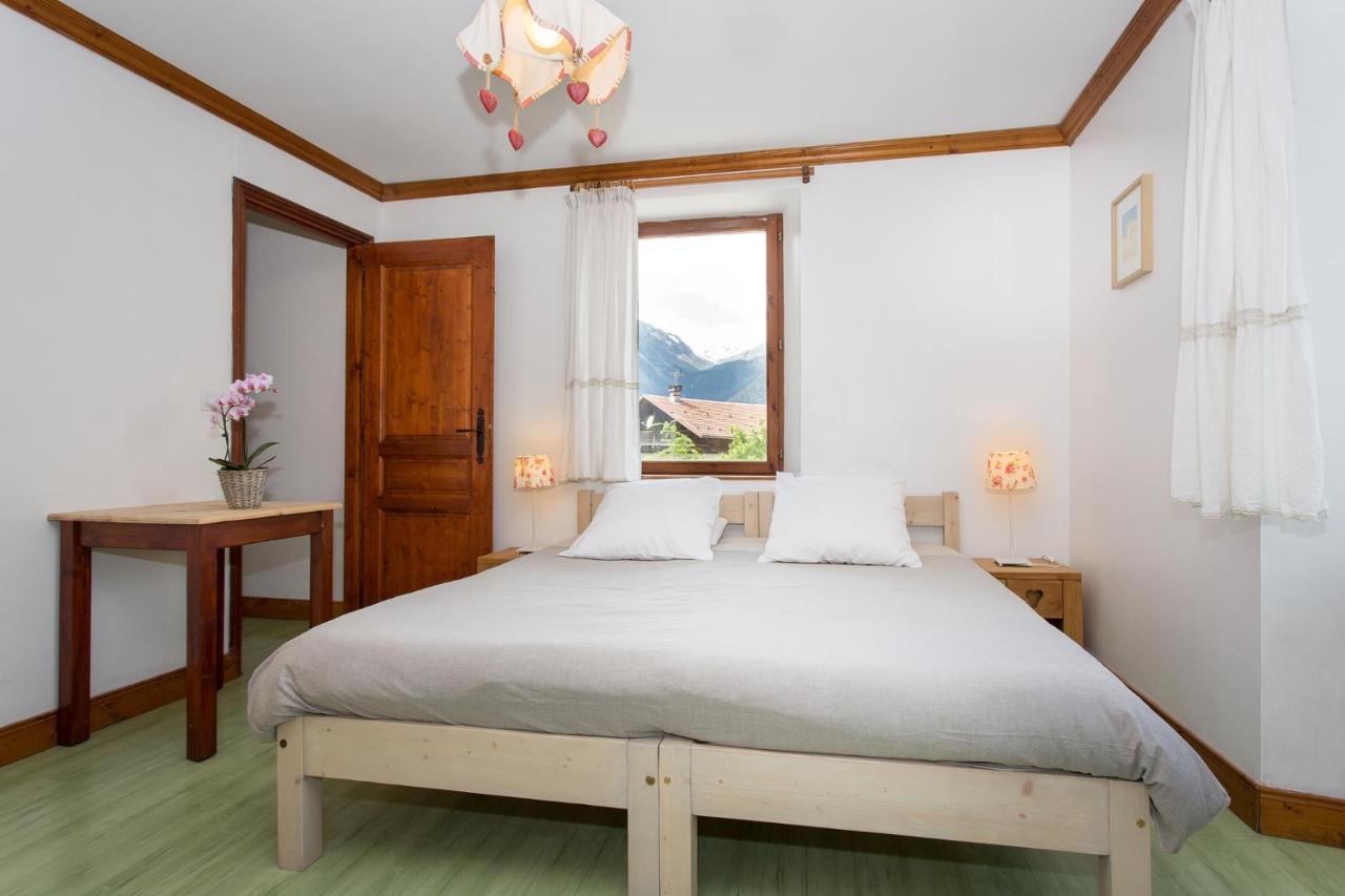 Gite-Auberge De Montvilliers Ем Екстериор снимка