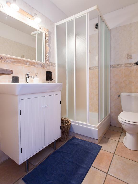 Gite-Auberge De Montvilliers Ем Екстериор снимка