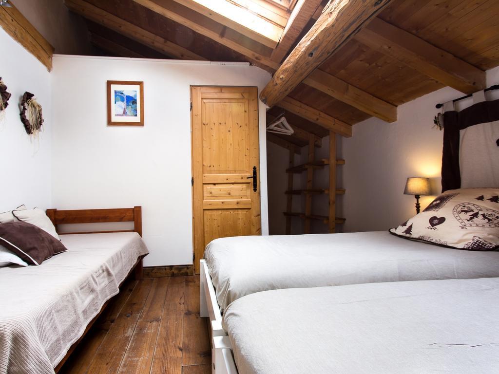 Gite-Auberge De Montvilliers Ем Екстериор снимка